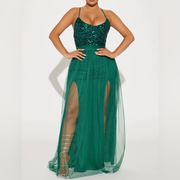 Fashion Nova Hunter Green Starlight Tulle Maxi Dress - Picture 1 of 4